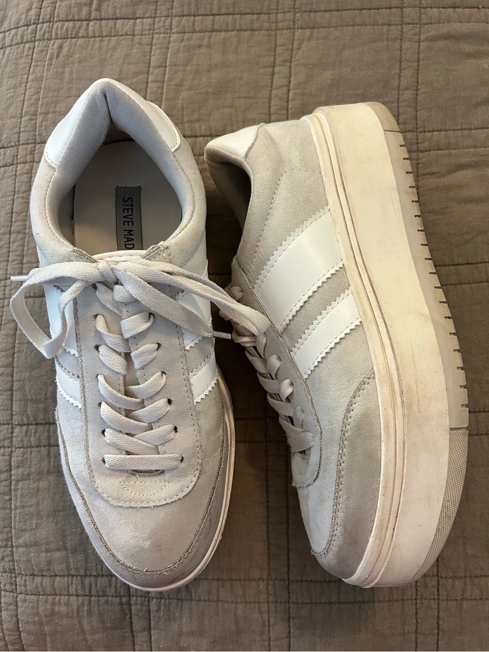 Steve Madden Sneakers